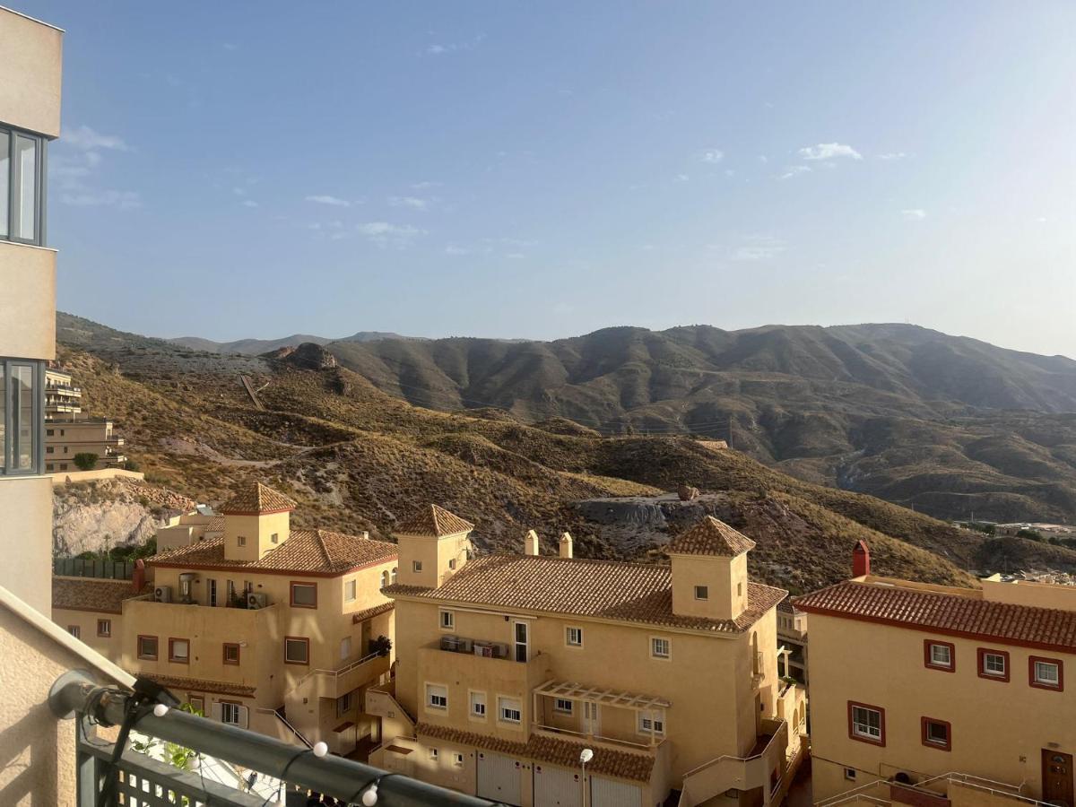 Nuevo Con Piscina En Golf Aguadulce Almeria *